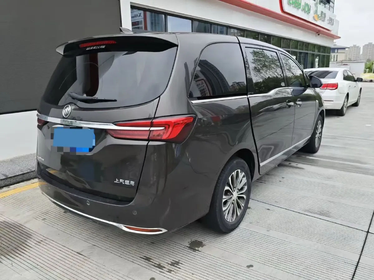 2021 Buick GL8 2.0T 237HP L4 9AT,autocango,china used car exporter,china ev exporter,chinese used car exporter,chinese used ev exporter
