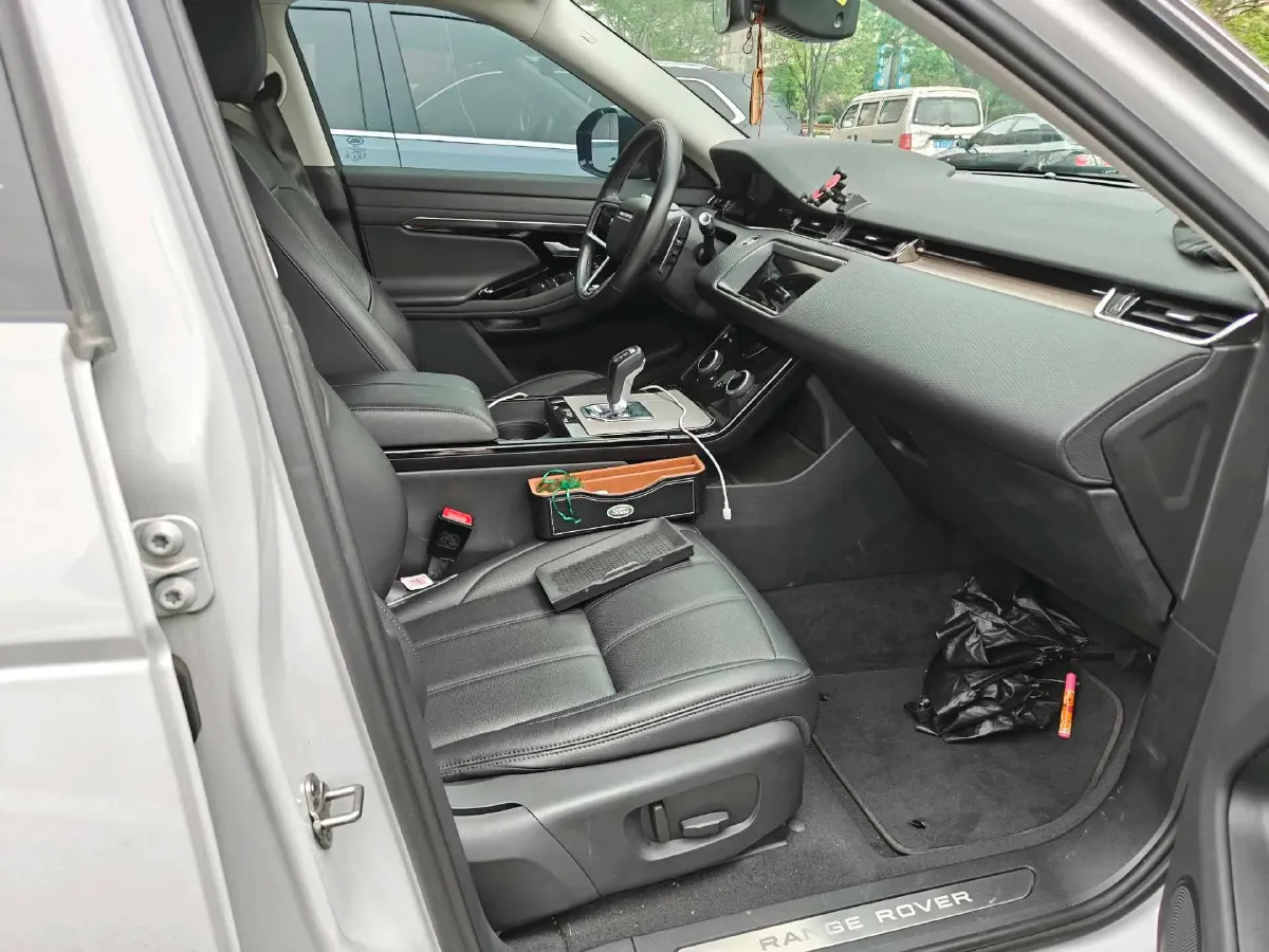 2021 Land Rover Range Rover Evoque 2.0T 249HP L4 9AT,autocango,china used car exporter,china ev exporter,chinese used car exporter,chinese used ev exporter