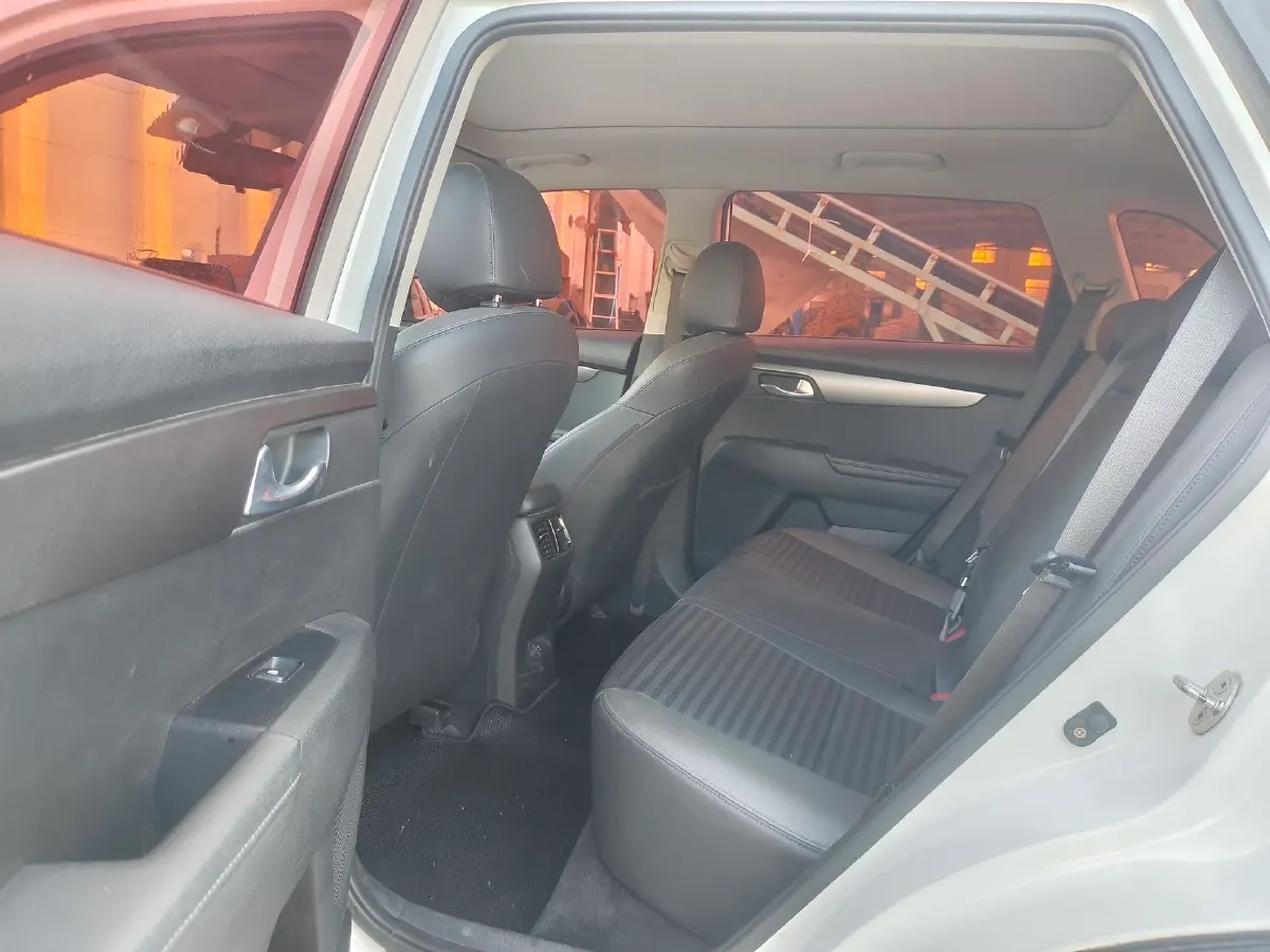 2018 Kia Sportage R 2.0L 160HP L4 6AT,autocango,china used car exporter,china ev exporter,chinese used car exporter,chinese used ev exporter