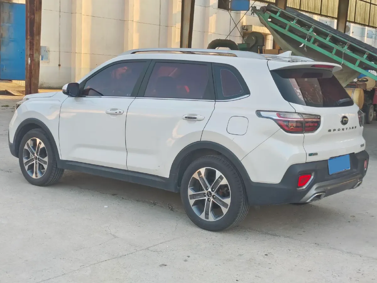 2018 Kia Sportage R 2.0L 160HP L4 6AT,autocango,china used car exporter,china ev exporter,chinese used car exporter,chinese used ev exporter
