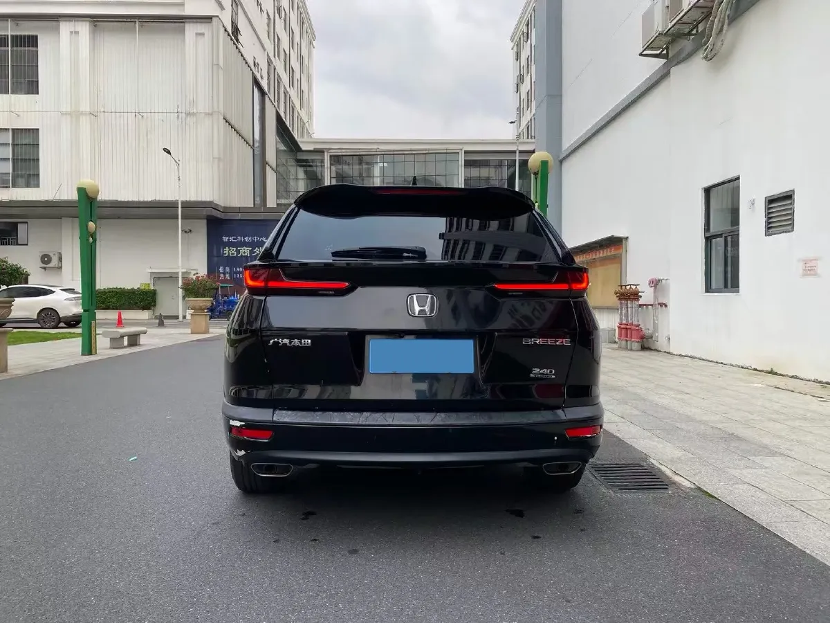 2021 Honda Breeze 1.5T 193HP L4 CVT,autocango,china used car exporter,china ev exporter,chinese used car exporter,chinese used ev exporter