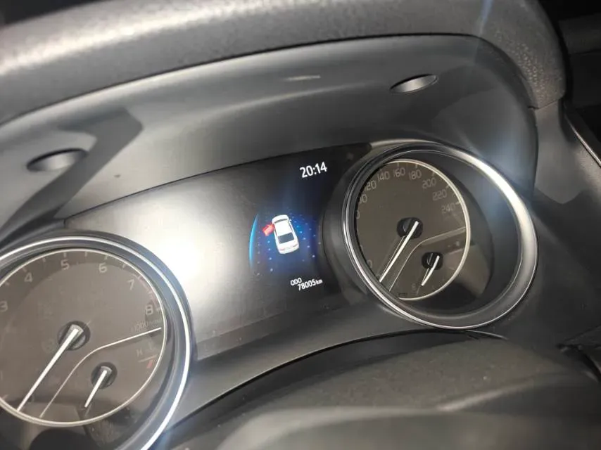 2021 Toyota Camry 2.0L 178HP L4 CVT,autocango,china used car exporter,china ev exporter,chinese used car exporter,chinese used ev exporter