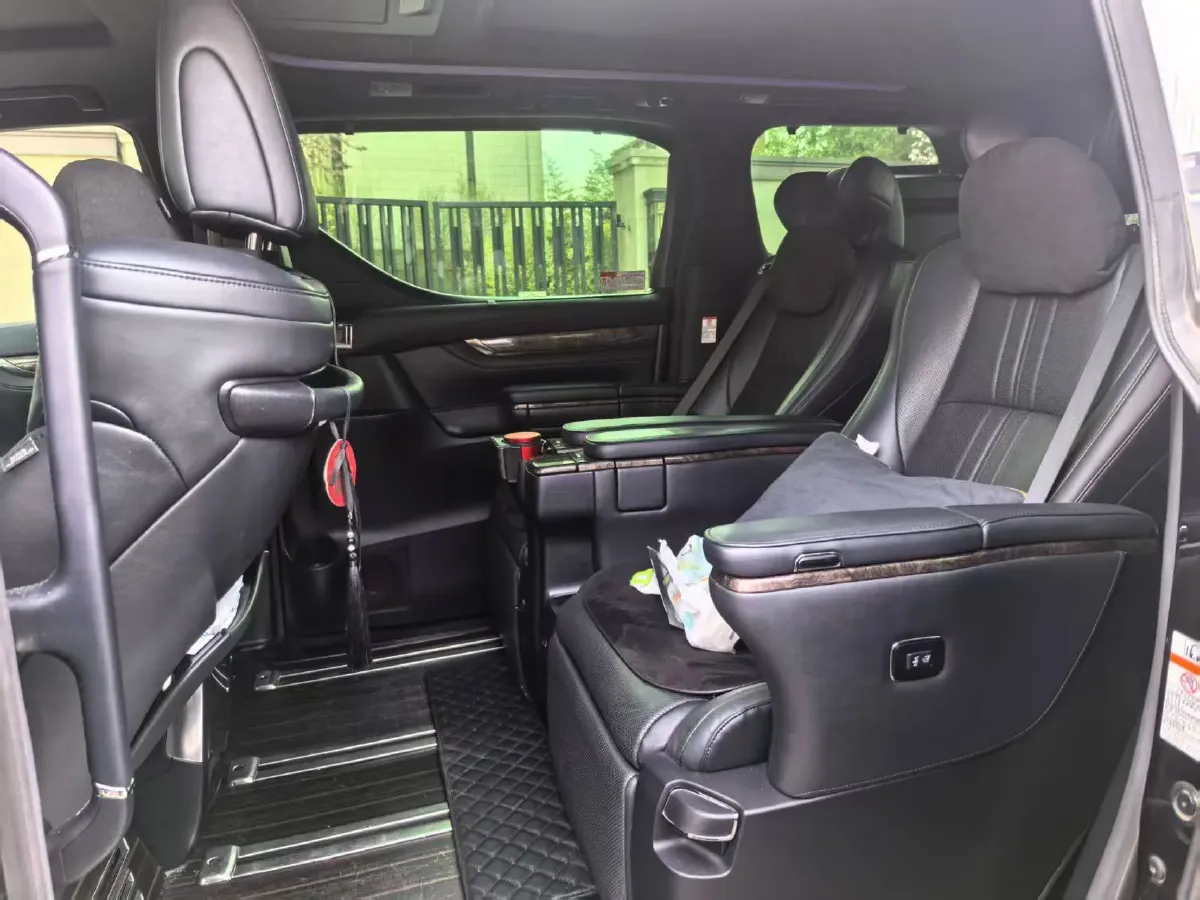 2021 Toyota Vellfire 2.5L 117HP L4 E-CVT Hybrid,autocango,china used car exporter,china ev exporter,chinese used car exporter,chinese used ev exporter