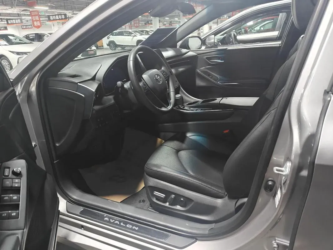 2022 Toyota Avalon 2.0L 178HP L4 CVT,autocango,china used car exporter,china ev exporter,chinese used car exporter,chinese used ev exporter