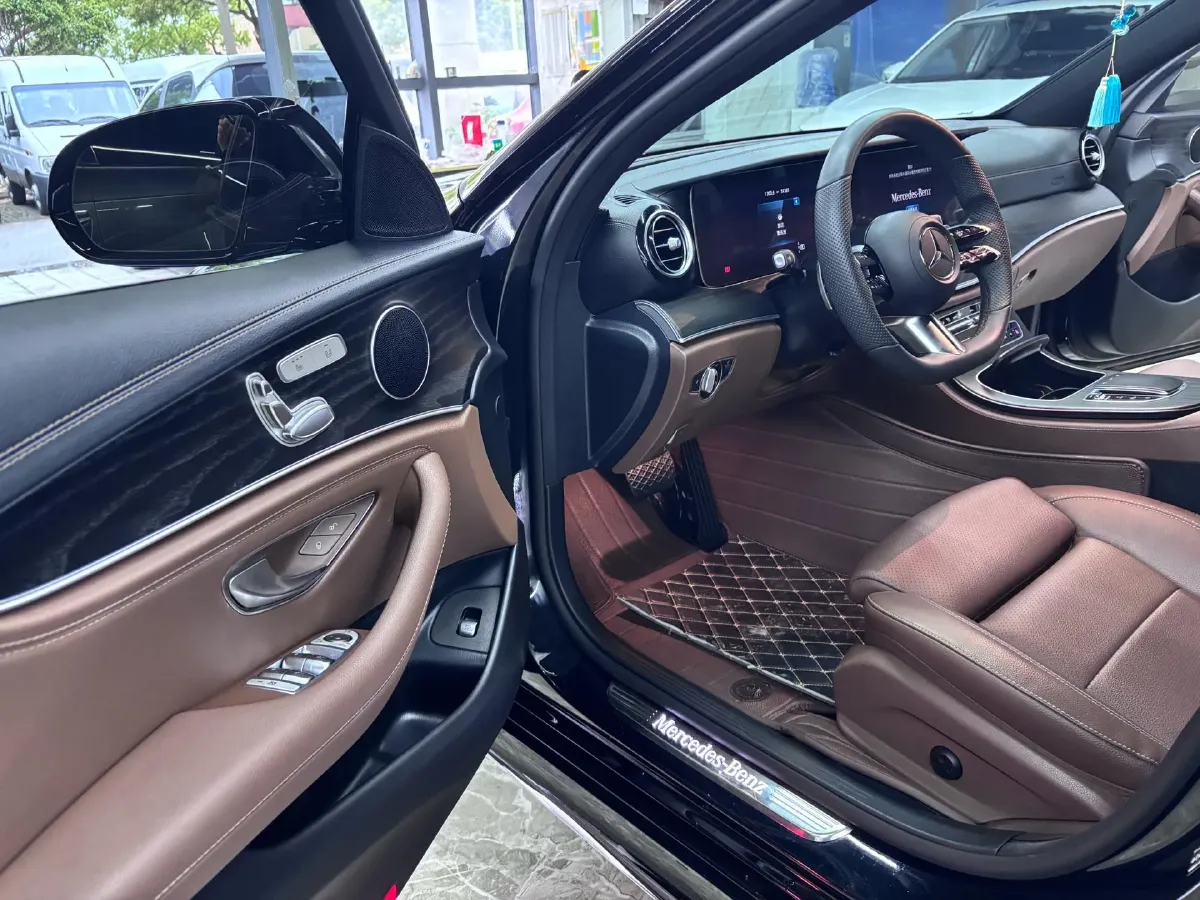2022 Mercedes-Benz GLC Class 2.0T 258HP L4 9AT,autocango,china used car exporter,china ev exporter,chinese used car exporter,chinese used ev exporter