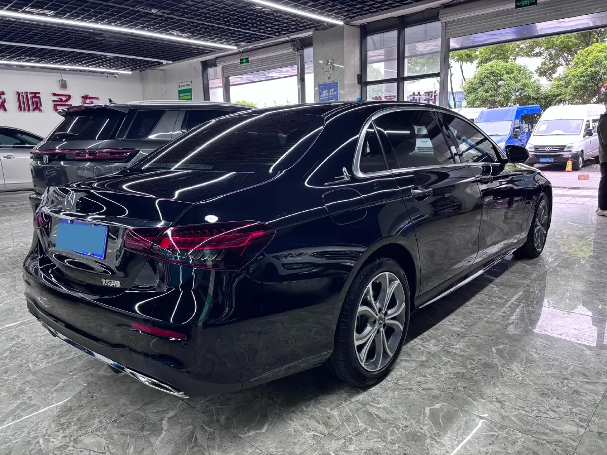 2022 Mercedes-Benz GLC Class 2.0T 258HP L4 9AT,autocango,china used car exporter,china ev exporter,chinese used car exporter,chinese used ev exporter