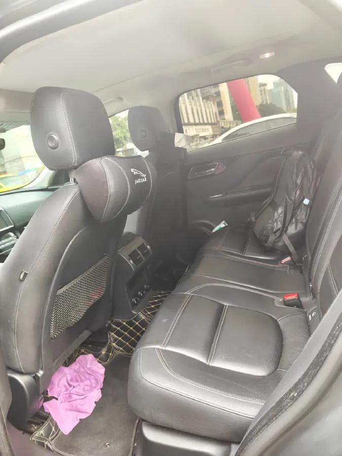 2020 Jaguar F-PACE 2.0T 250HP L4 8AT,autocango,china used car exporter,china ev exporter,chinese used car exporter,chinese used ev exporter