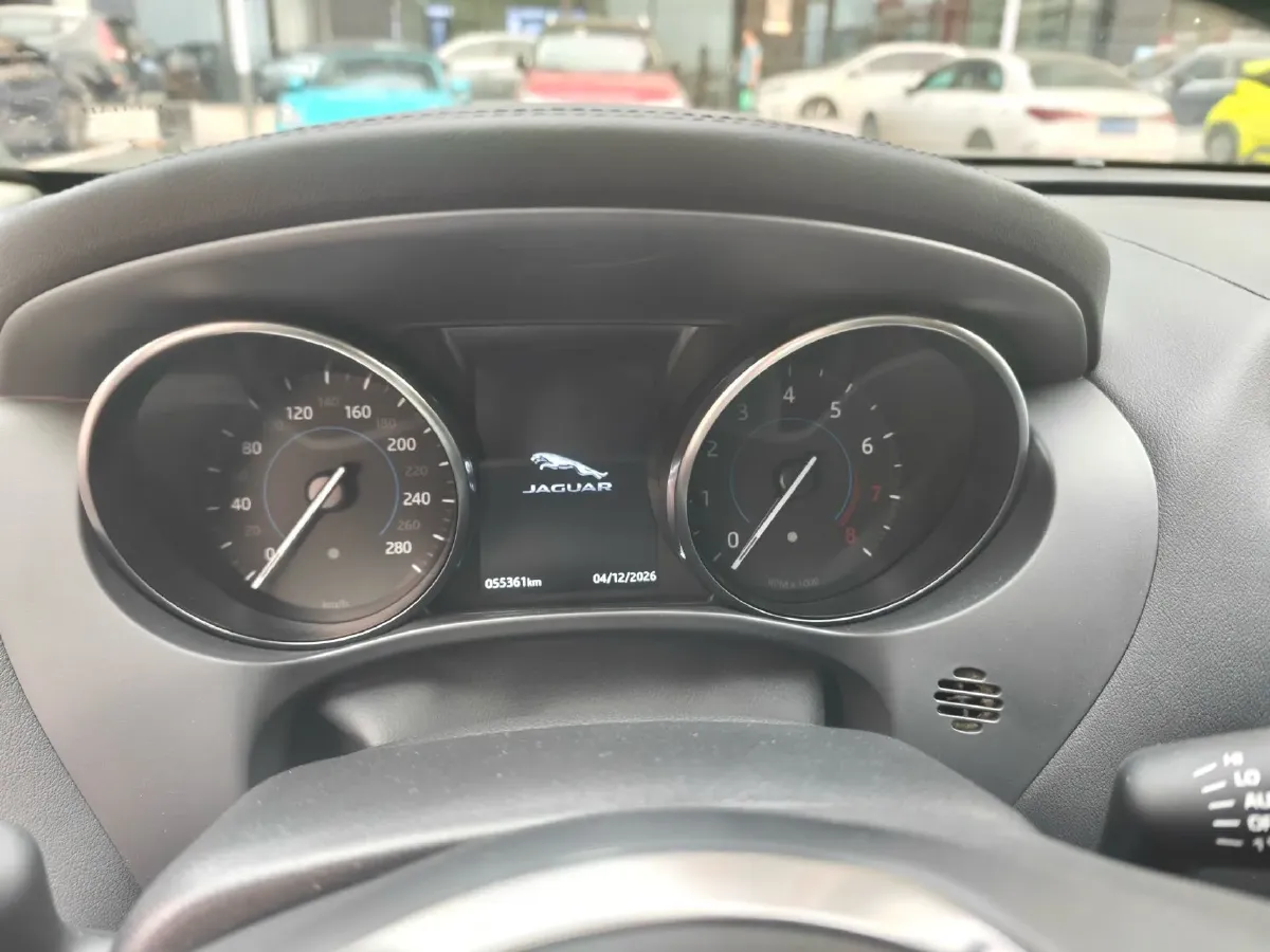 2020 Jaguar F-PACE 2.0T 250HP L4 8AT,autocango,china used car exporter,china ev exporter,chinese used car exporter,chinese used ev exporter