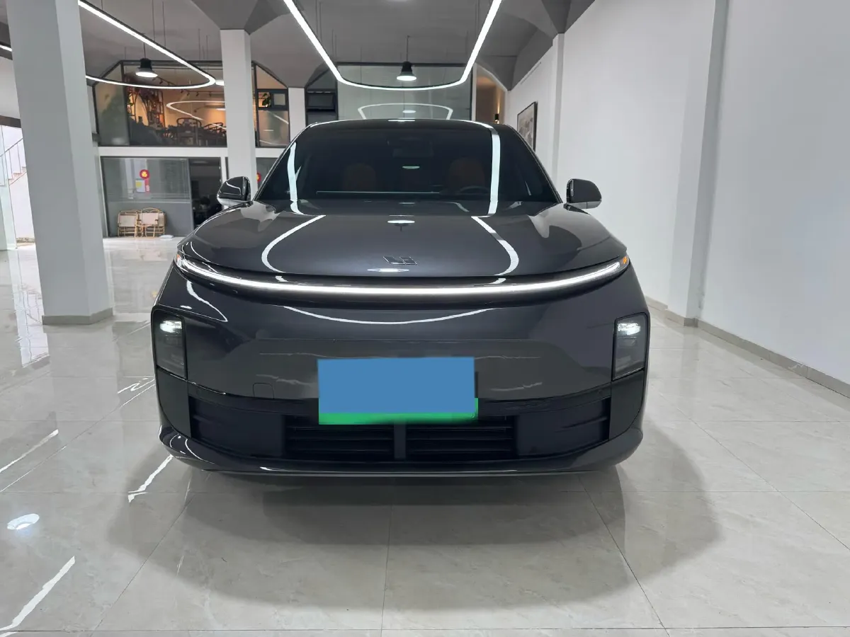2024 Li L6 Range Extended 154HP L4 REEV 36.8KWH,autocango,china used car exporter,china ev exporter,chinese used car exporter,chinese used ev exporter