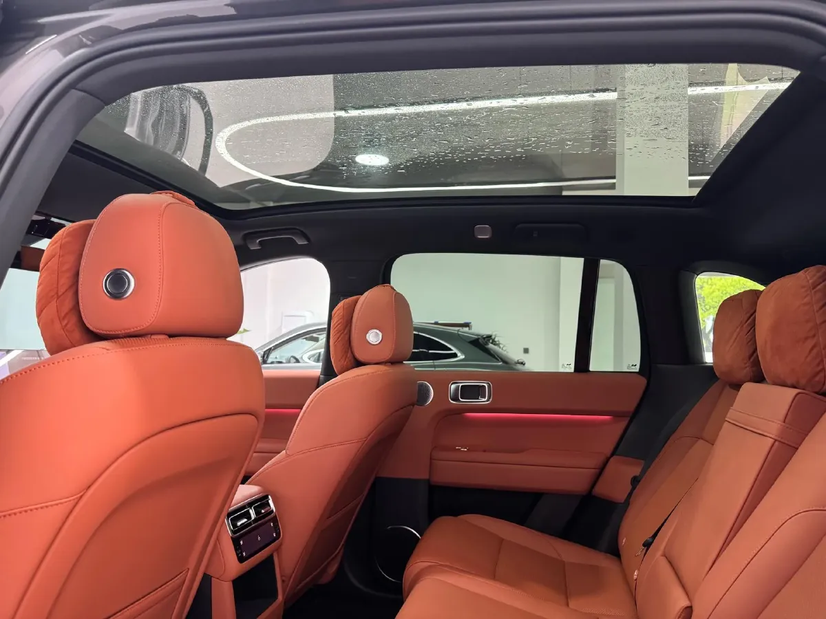 2024 Li L6 Range Extended 154HP L4 REEV 36.8KWH,autocango,china used car exporter,china ev exporter,chinese used car exporter,chinese used ev exporter