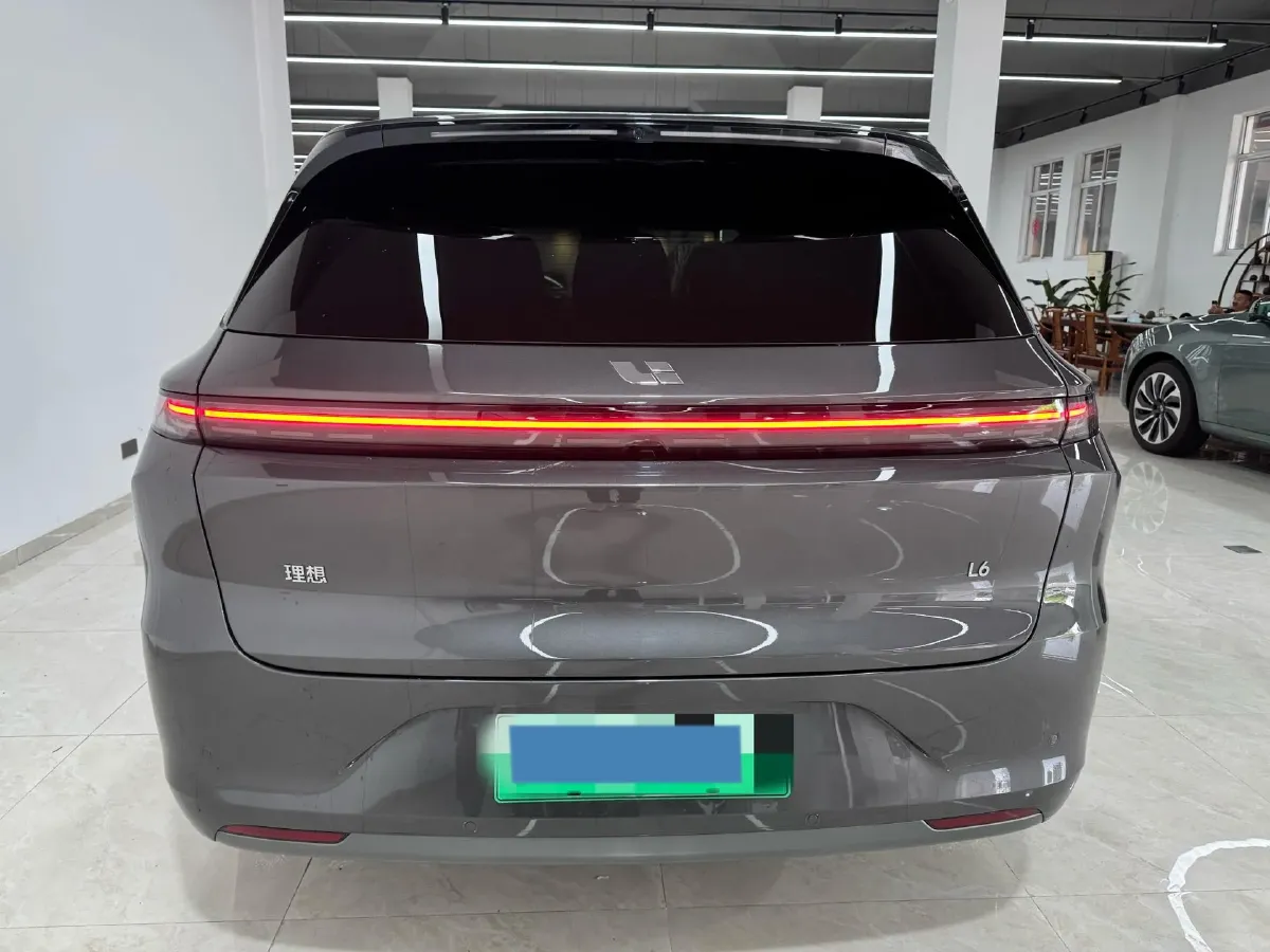 2024 Li L6 Range Extended 154HP L4 REEV 36.8KWH,autocango,china used car exporter,china ev exporter,chinese used car exporter,chinese used ev exporter