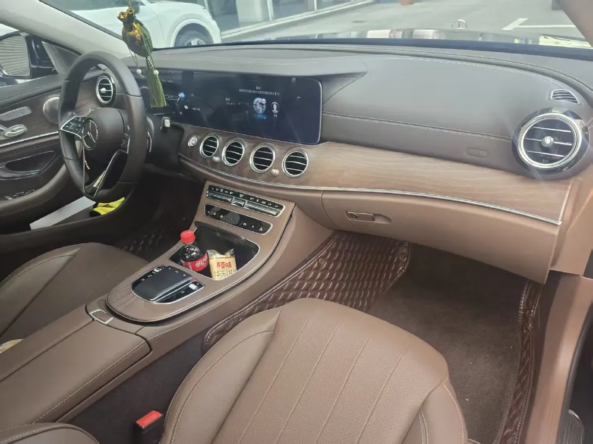 2022 Mercedes-Benz E Class 2.0T 211HP L4 9AT PHEV 25.4KWH,autocango,china used car exporter,china ev exporter,chinese used car exporter,chinese used ev exporter