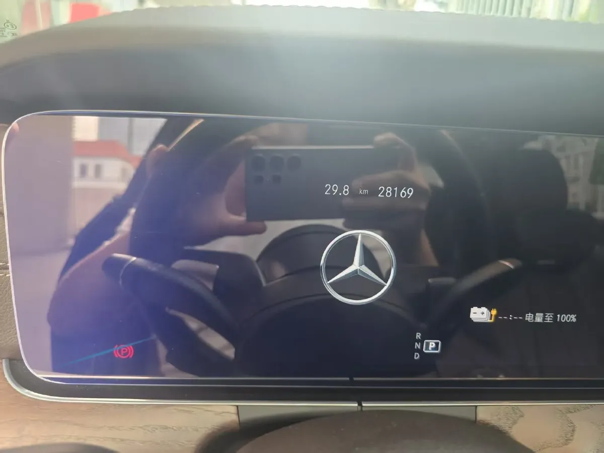 2022 Mercedes-Benz E Class 2.0T 211HP L4 9AT PHEV 25.4KWH,autocango,china used car exporter,china ev exporter,chinese used car exporter,chinese used ev exporter