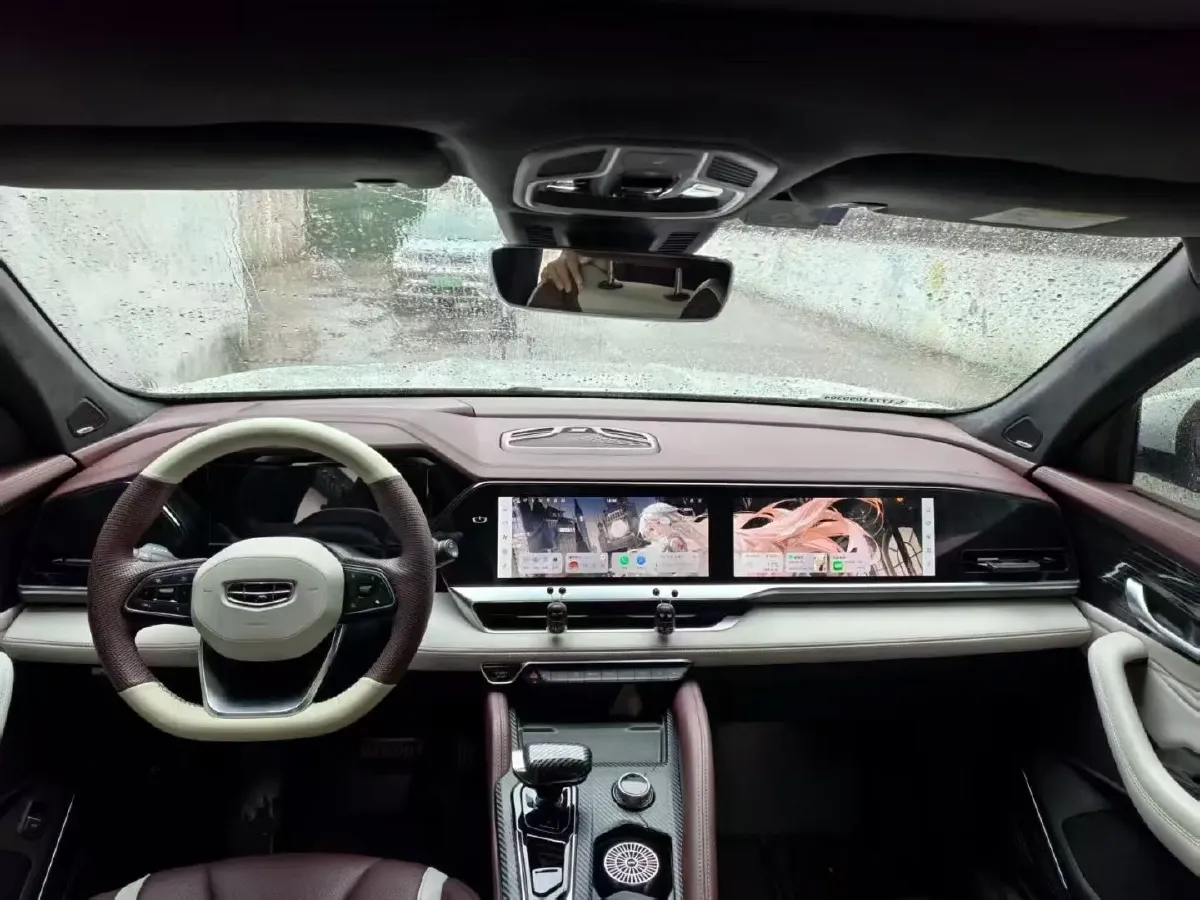 2021 Geely Monjaro 2.0T 218HP L4 7DCT,autocango,china used car exporter,china ev exporter,chinese used car exporter,chinese used ev exporter