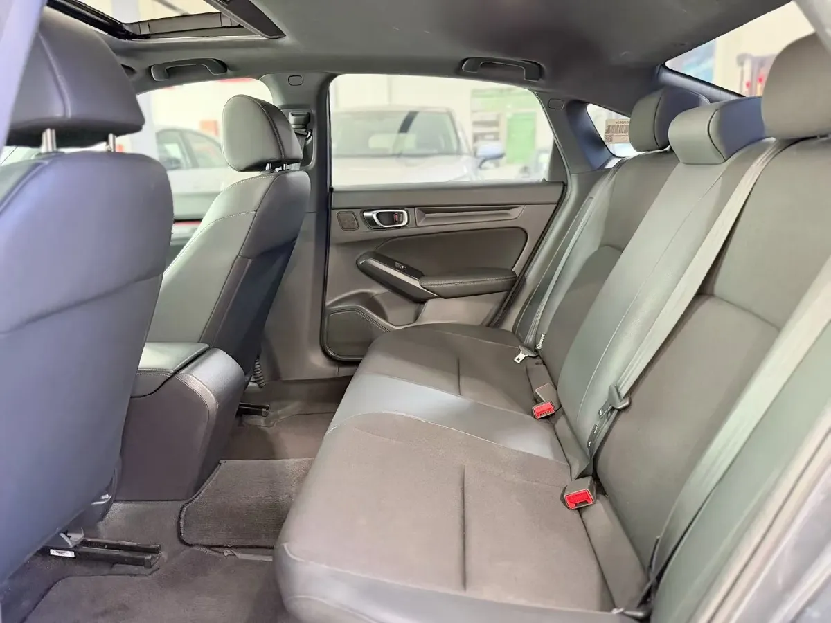 2022 Honda Civic 1.5T 182HP L4 CVT,autocango,china used car exporter,china ev exporter,chinese used car exporter,chinese used ev exporter