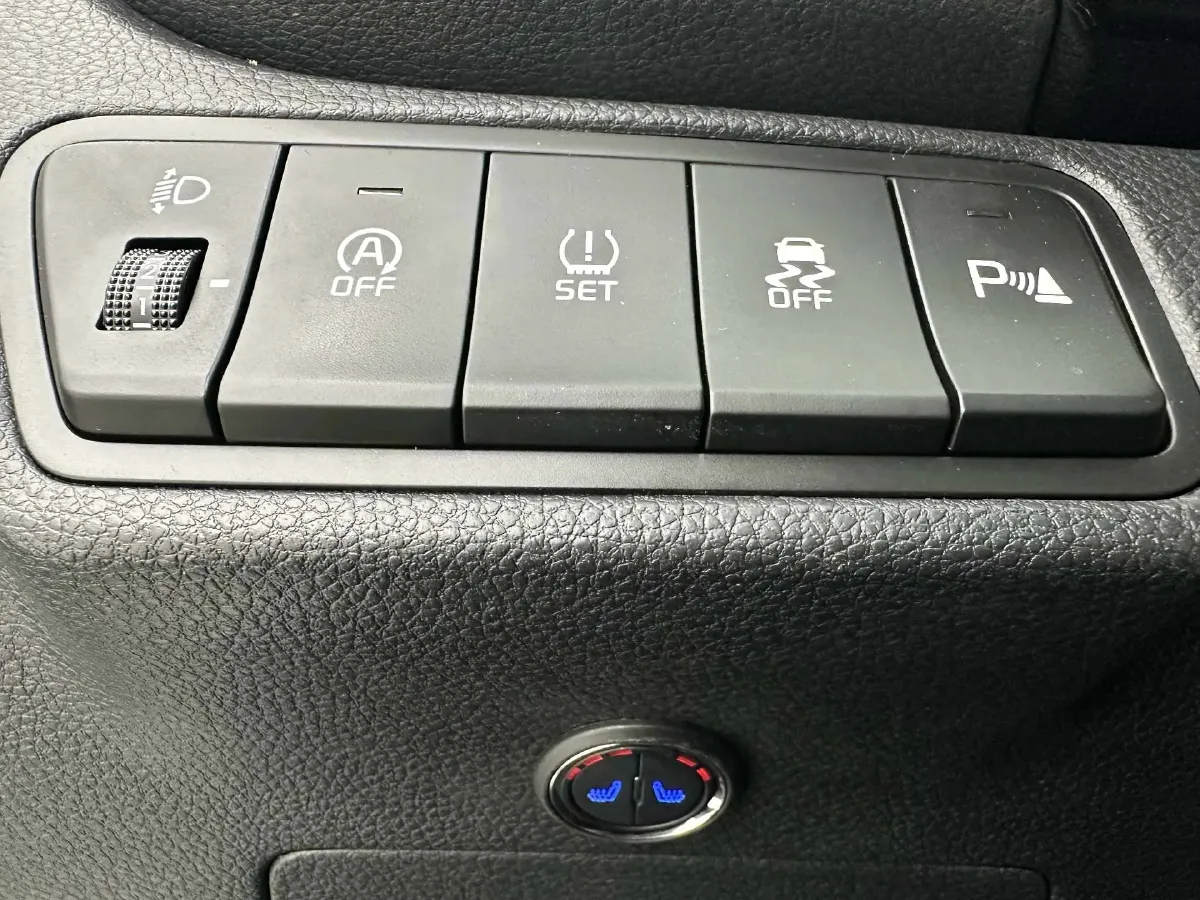 2023 Kia Seltos 1.5L 115HP L4 CVT,autocango,china used car exporter,china ev exporter,chinese used car exporter,chinese used ev exporter