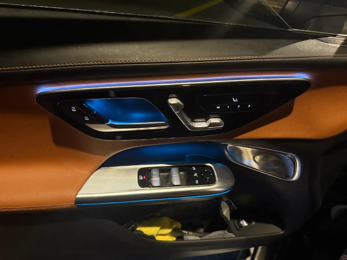 2023 Mercedes-Benz GLC Class 2.0T 258HP L4 9AT,autocango,china used car exporter,china ev exporter,chinese used car exporter,chinese used ev exporter