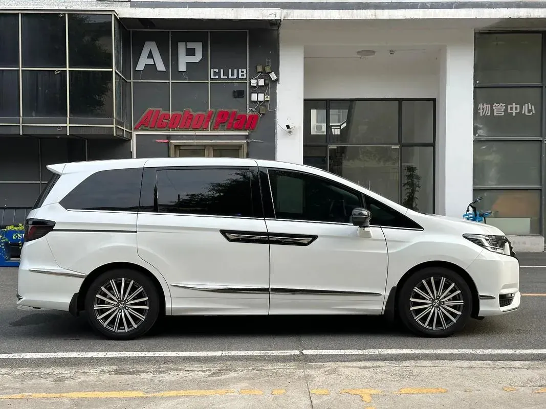 2022 Honda Elysioin 2.0L 146HP L4 E-CVT Hybrid,autocango,china used car exporter,china ev exporter,chinese used car exporter,chinese used ev exporter