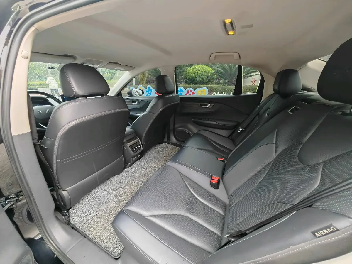 2021 HongQi E-QM5 BEV 54KWH,autocango,china used car exporter,china ev exporter,chinese used car exporter,chinese used ev exporter