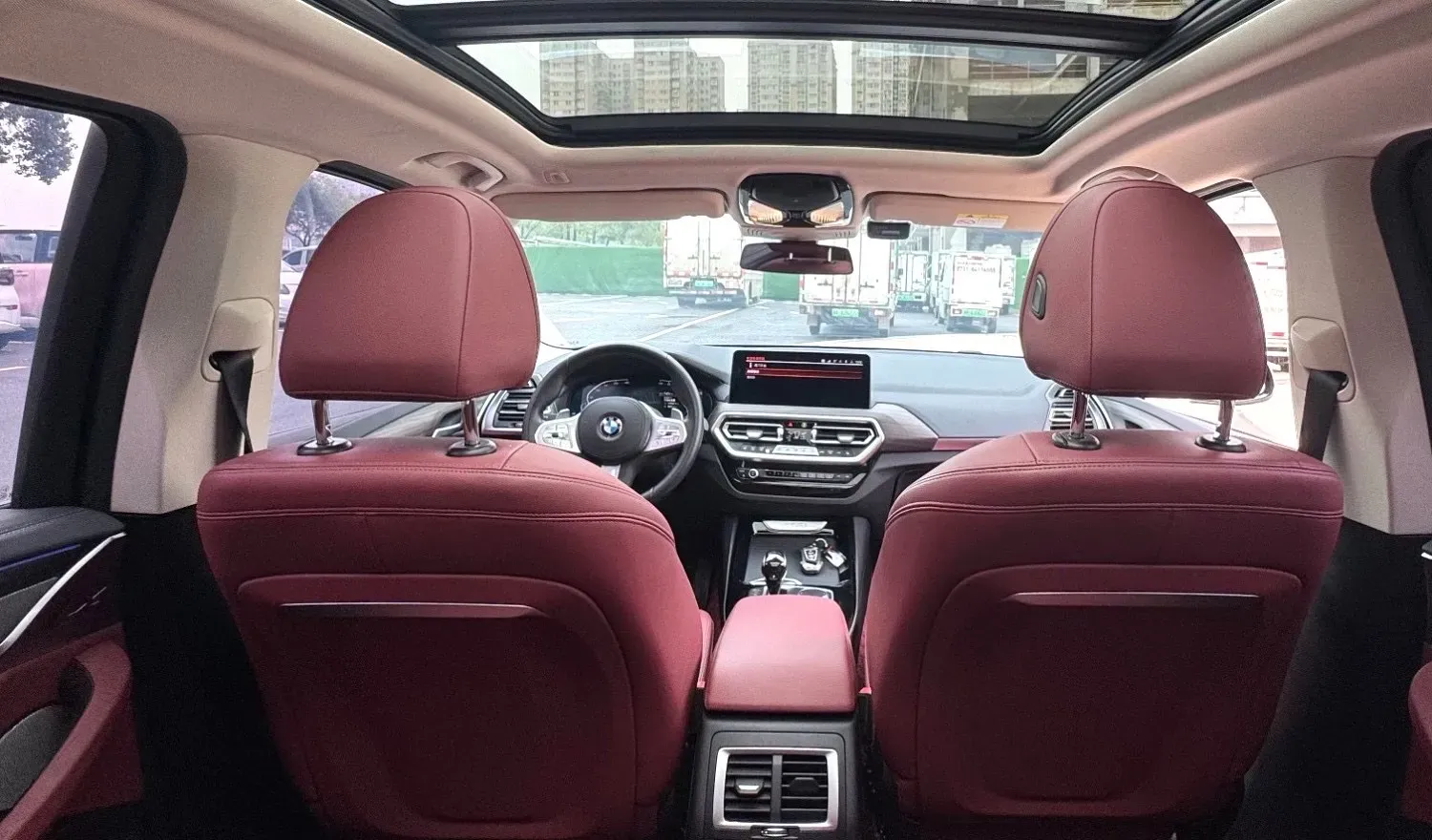 2022 BMW X3 2.0T 252HP L4 8AT,autocango,china used car exporter,china ev exporter,chinese used car exporter,chinese used ev exporter