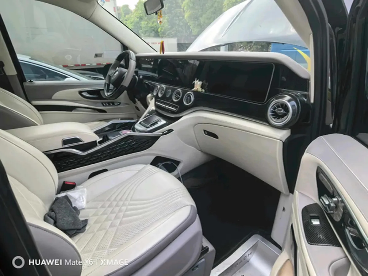2023 Mercedes-Benz Vito 2.0T 211HP L4 9AT,autocango,china used car exporter,china ev exporter,chinese used car exporter,chinese used ev exporter