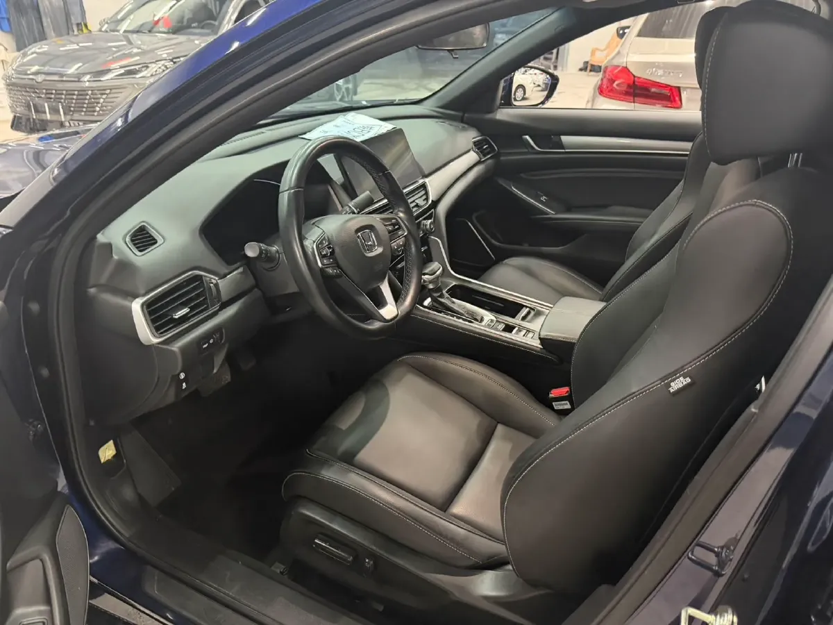 2022 Honda Inspire 1.5T 194HP L4 CVT,autocango,china used car exporter,china ev exporter,chinese used car exporter,chinese used ev exporter