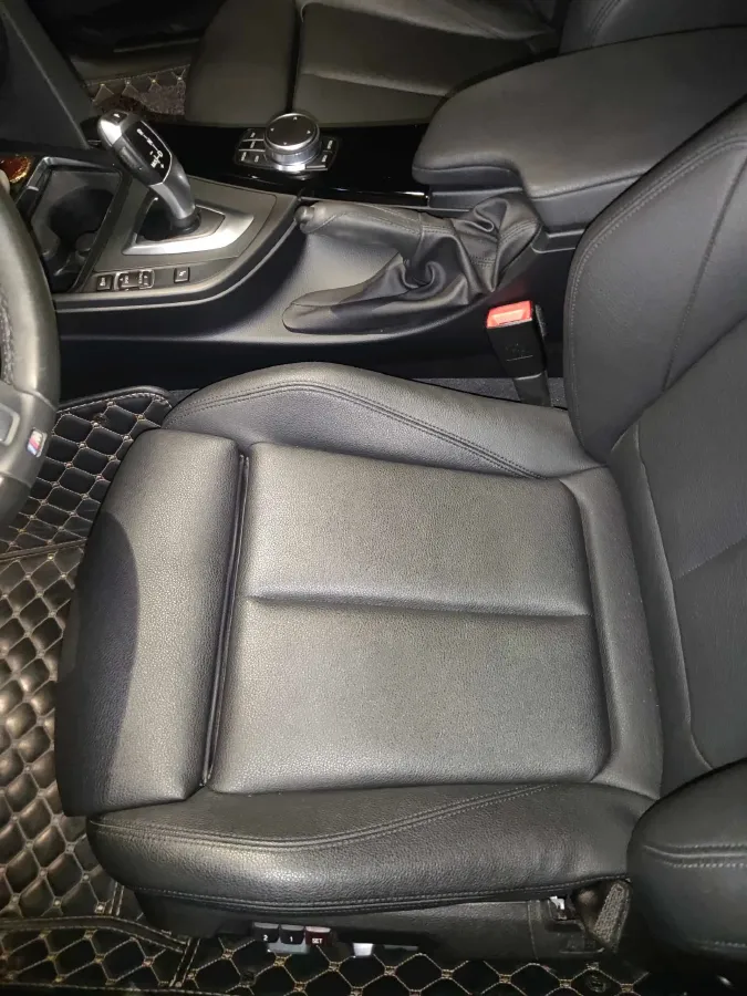 2020 BMW 3 Series GT 2.0T 184HP L4 8AT,autocango,china used car exporter,china ev exporter,chinese used car exporter,chinese used ev exporter