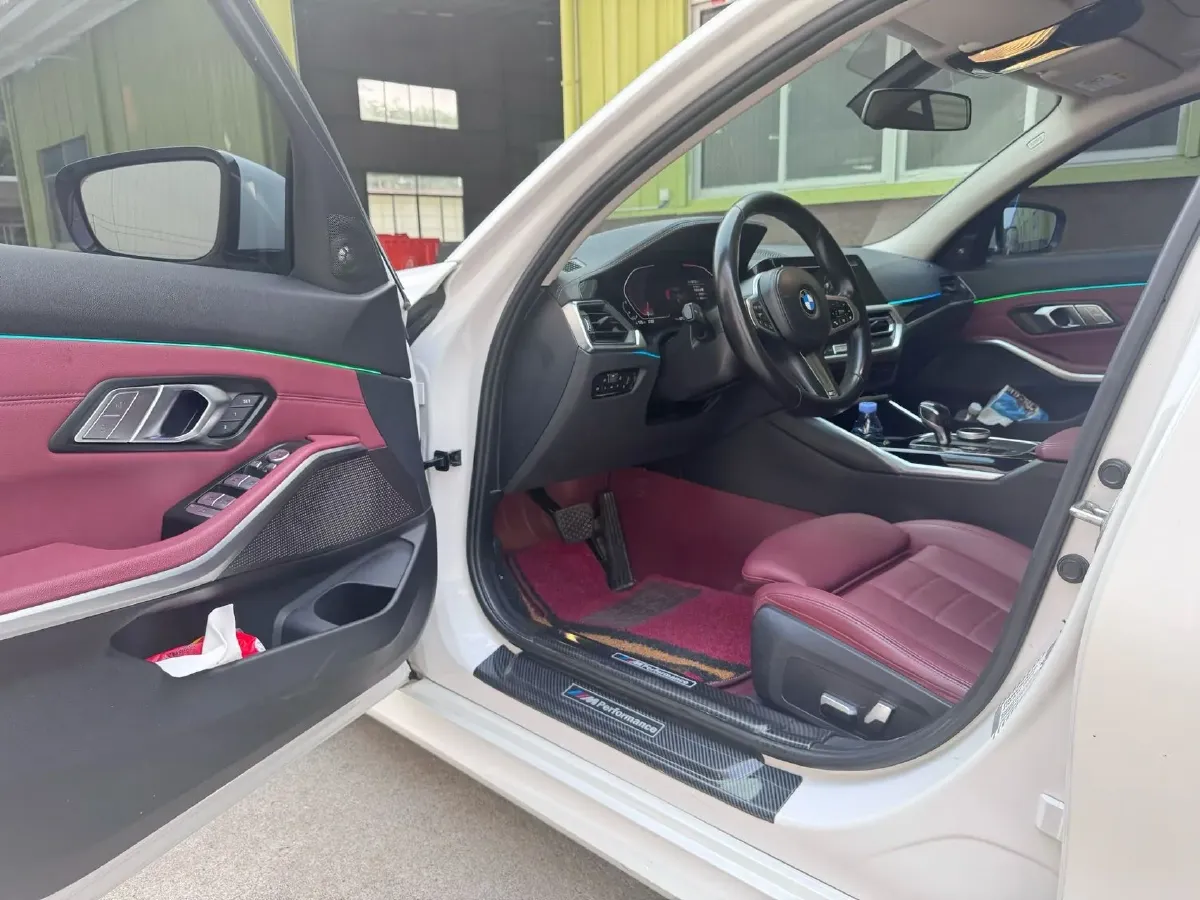 2021 BMW 3 Series 2.0T 156HP L4 8AT,autocango,china used car exporter,china ev exporter,chinese used car exporter,chinese used ev exporter