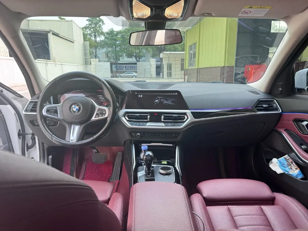 2021 BMW 3 Series 2.0T 156HP L4 8AT,autocango,china used car exporter,china ev exporter,chinese used car exporter,chinese used ev exporter