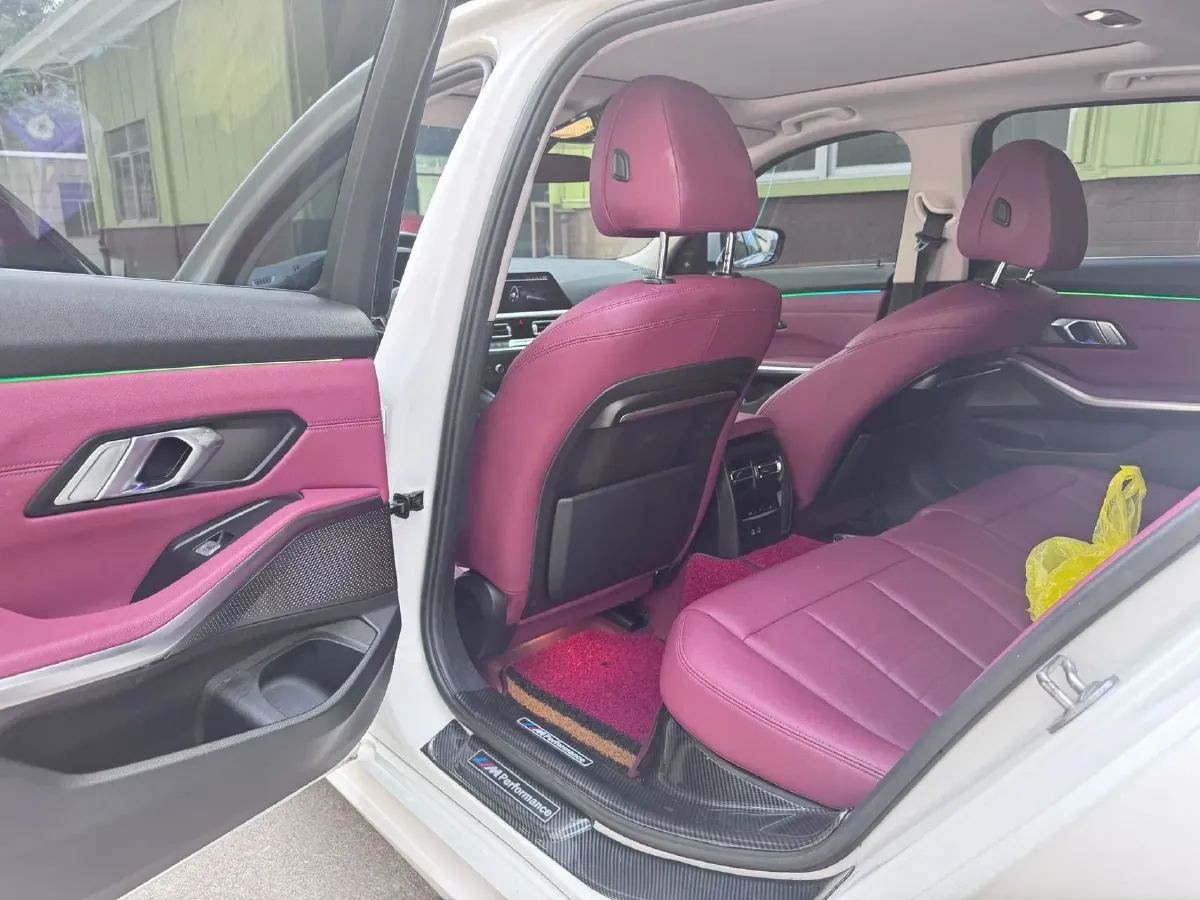 2021 BMW 3 Series 2.0T 156HP L4 8AT,autocango,china used car exporter,china ev exporter,chinese used car exporter,chinese used ev exporter