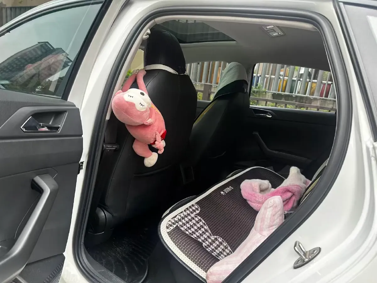 2019 Volkswagen Polo 1.5L 113HP L4 6AT,autocango,china used car exporter,china ev exporter,chinese used car exporter,chinese used ev exporter