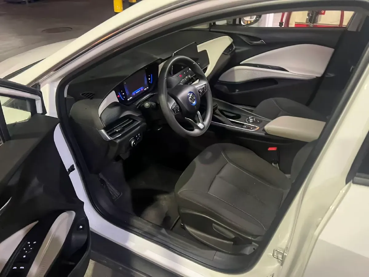 2022 Buick Velite 6 1.5L 102HP L4 E-CVT PHEV 9.5KWH,autocango,china used car exporter,china ev exporter,chinese used car exporter,chinese used ev exporter