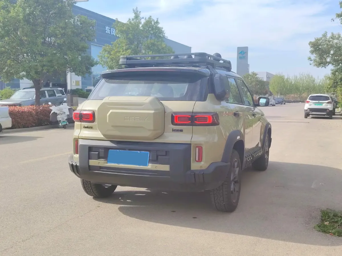 2025 Geely Cowboy 1.5T 181HP L4 7DCT,autocango,china used car exporter,china ev exporter,chinese used car exporter,chinese used ev exporter