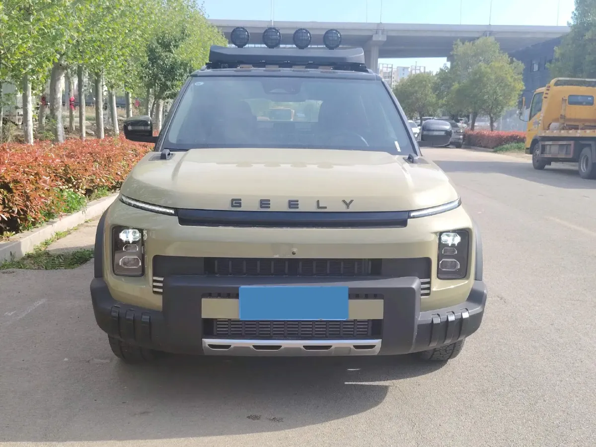 2025 Geely Cowboy 1.5T 181HP L4 7DCT,autocango,china used car exporter,china ev exporter,chinese used car exporter,chinese used ev exporter