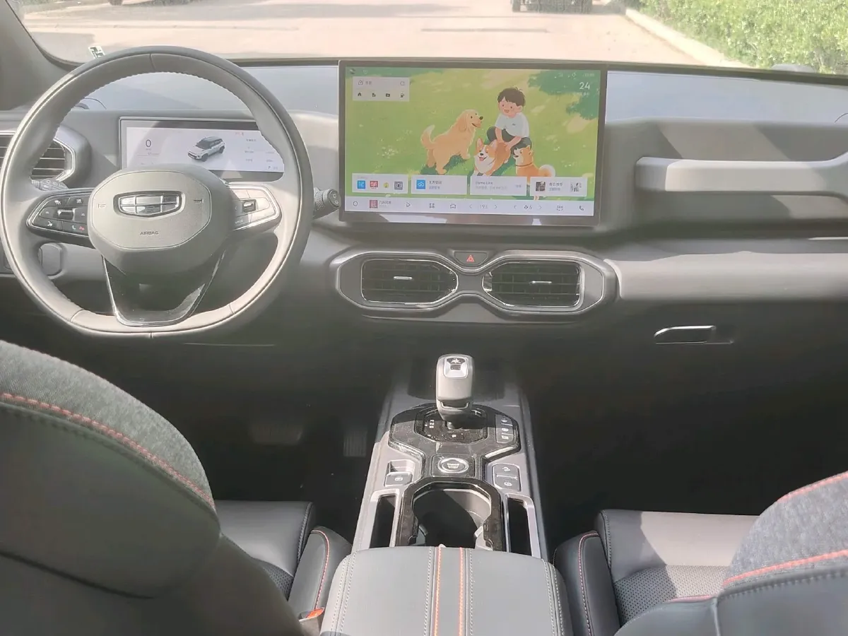 2025 Geely Cowboy 1.5T 181HP L4 7DCT,autocango,china used car exporter,china ev exporter,chinese used car exporter,chinese used ev exporter