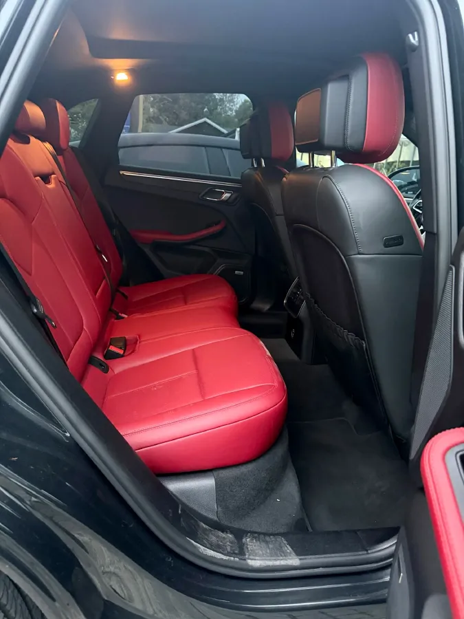 2020 Porsche Macan 2.0T 252HP L4 7DCT,autocango,china used car exporter,china ev exporter,chinese used car exporter,chinese used ev exporter