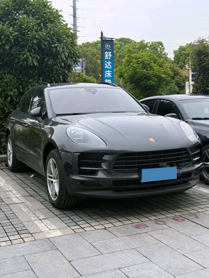 2020 Porsche Macan 2.0T 252HP L4 7DCT,autocango,china used car exporter,china ev exporter,chinese used car exporter,chinese used ev exporter