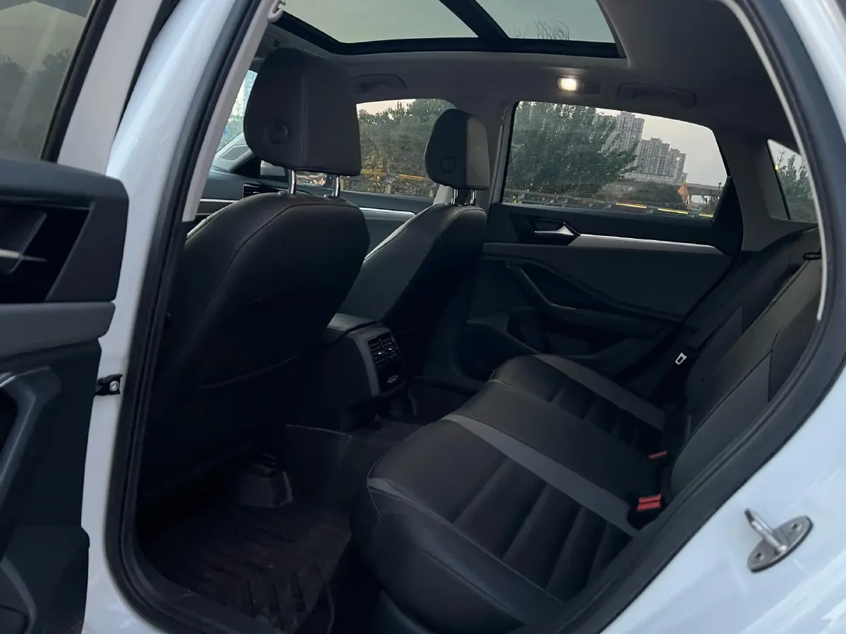 2021 Volkswagen Sagitar 1.4T 150HP L4 7DCT,autocango,china used car exporter,china ev exporter,chinese used car exporter,chinese used ev exporter