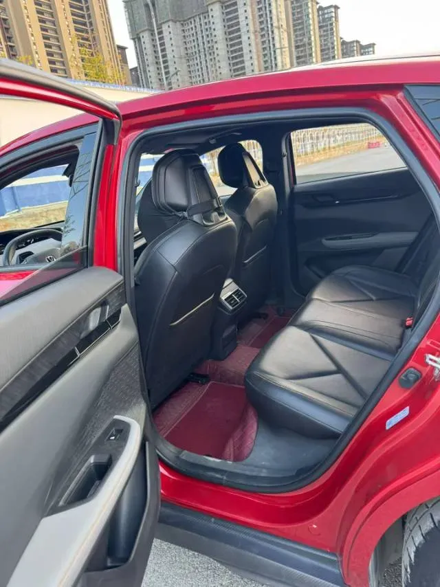 2022 ChangAn UNI-V 1.5T 188HP L4 7DCT,autocango,china used car exporter,china ev exporter,chinese used car exporter,chinese used ev exporter