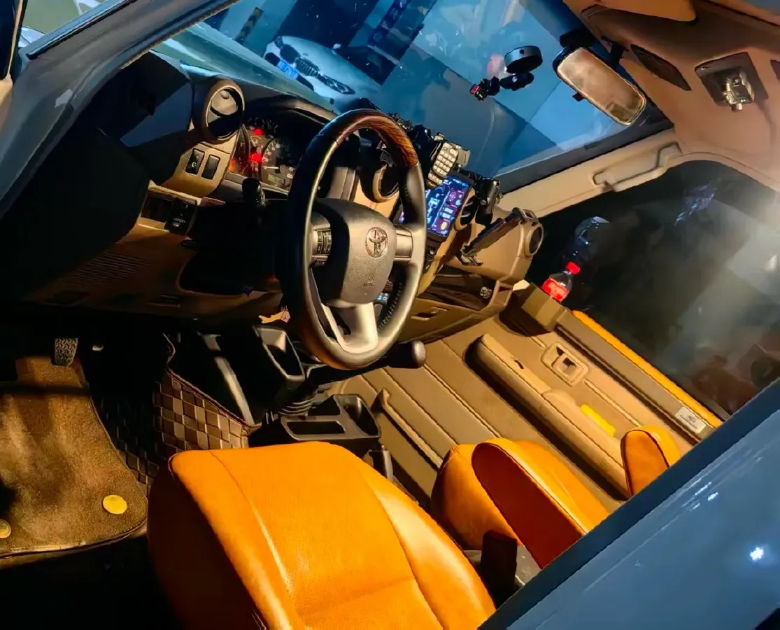 2007 Toyota Land Cruiser 4.0L 244HP V6 5MT,autocango,china used car exporter,china ev exporter,chinese used car exporter,chinese used ev exporter