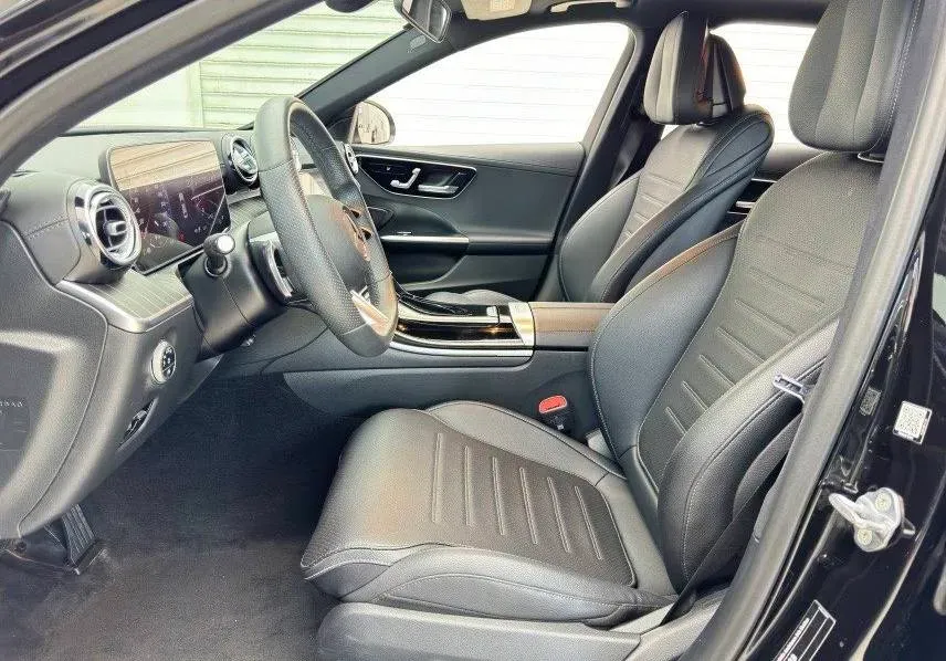 2024 Mercedes-Benz C Class 1.5T 204HP L4 9AT,autocango,china used car exporter,china ev exporter,chinese used car exporter,chinese used ev exporter