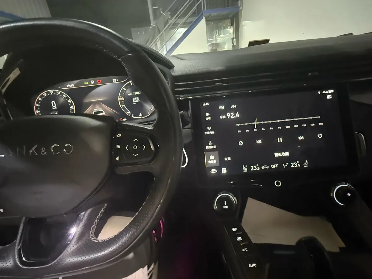 2021 LYNK&CO 01 2.0T 254HP L4 8AT,autocango,china used car exporter,china ev exporter,chinese used car exporter,chinese used ev exporter