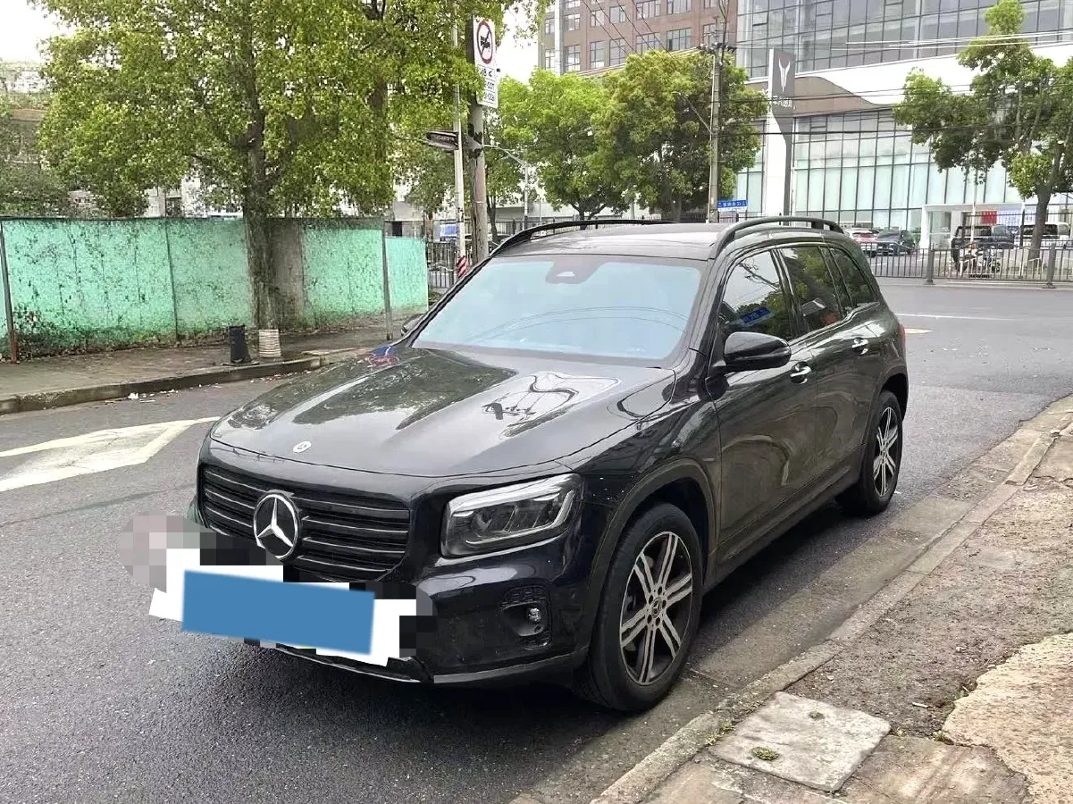 2025 Mercedes-Benz GLB Class 2.0T 190HP L4 8DCT,autocango,china used car exporter,china ev exporter,chinese used car exporter,chinese used ev exporter