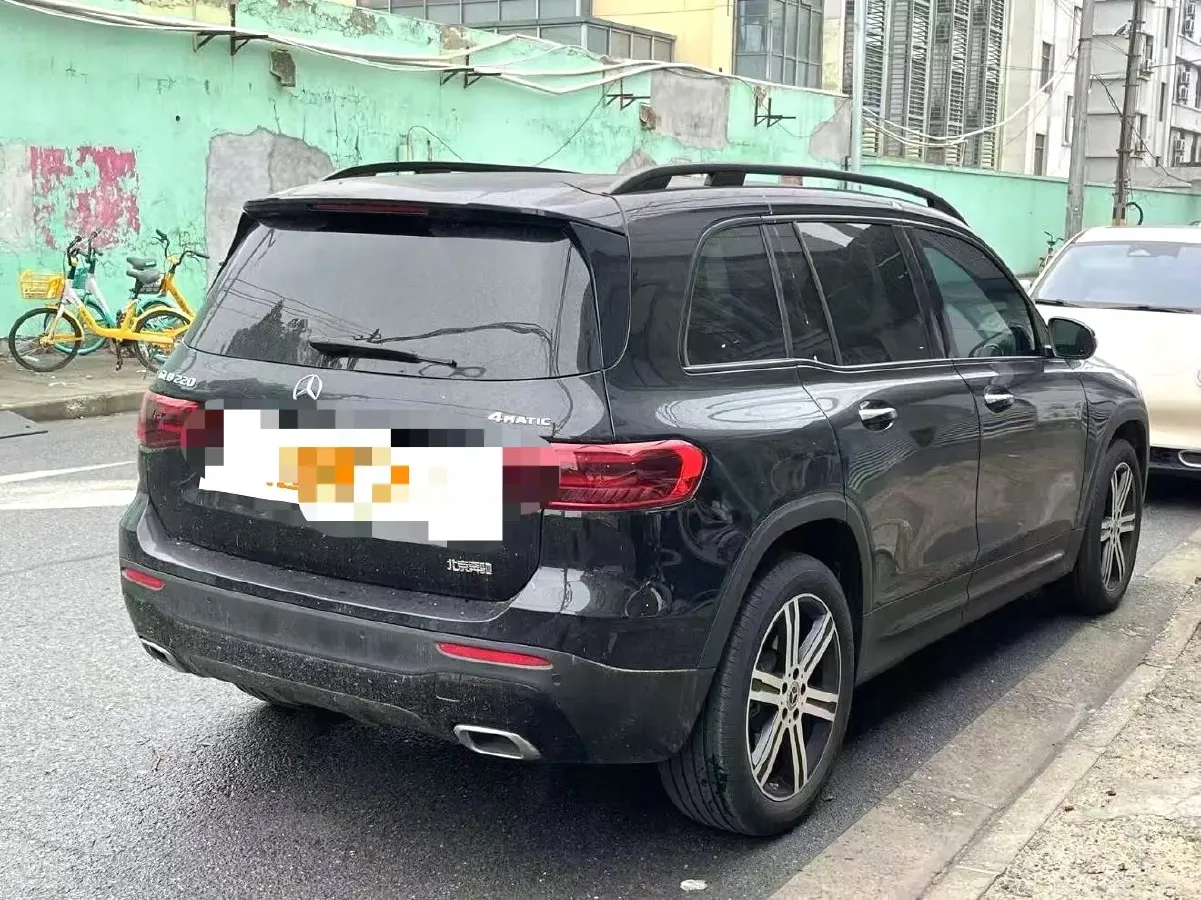 2025 Mercedes-Benz GLB Class 2.0T 190HP L4 8DCT,autocango,china used car exporter,china ev exporter,chinese used car exporter,chinese used ev exporter