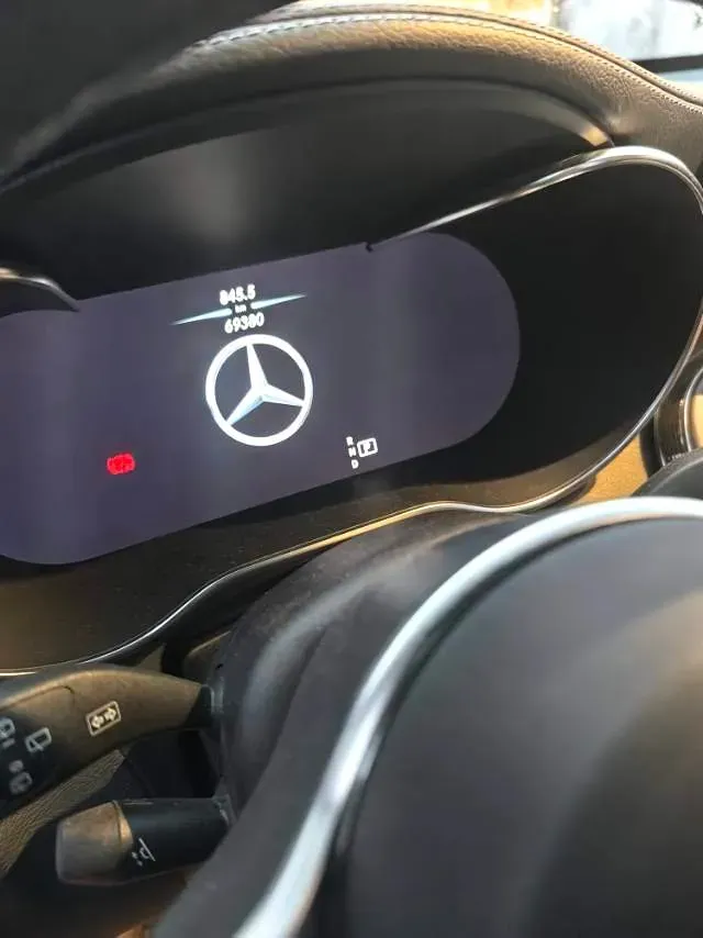 2021 Mercedes-Benz GLC Class 2.0T 258HP L4 9AT,autocango,china used car exporter,china ev exporter,chinese used car exporter,chinese used ev exporter