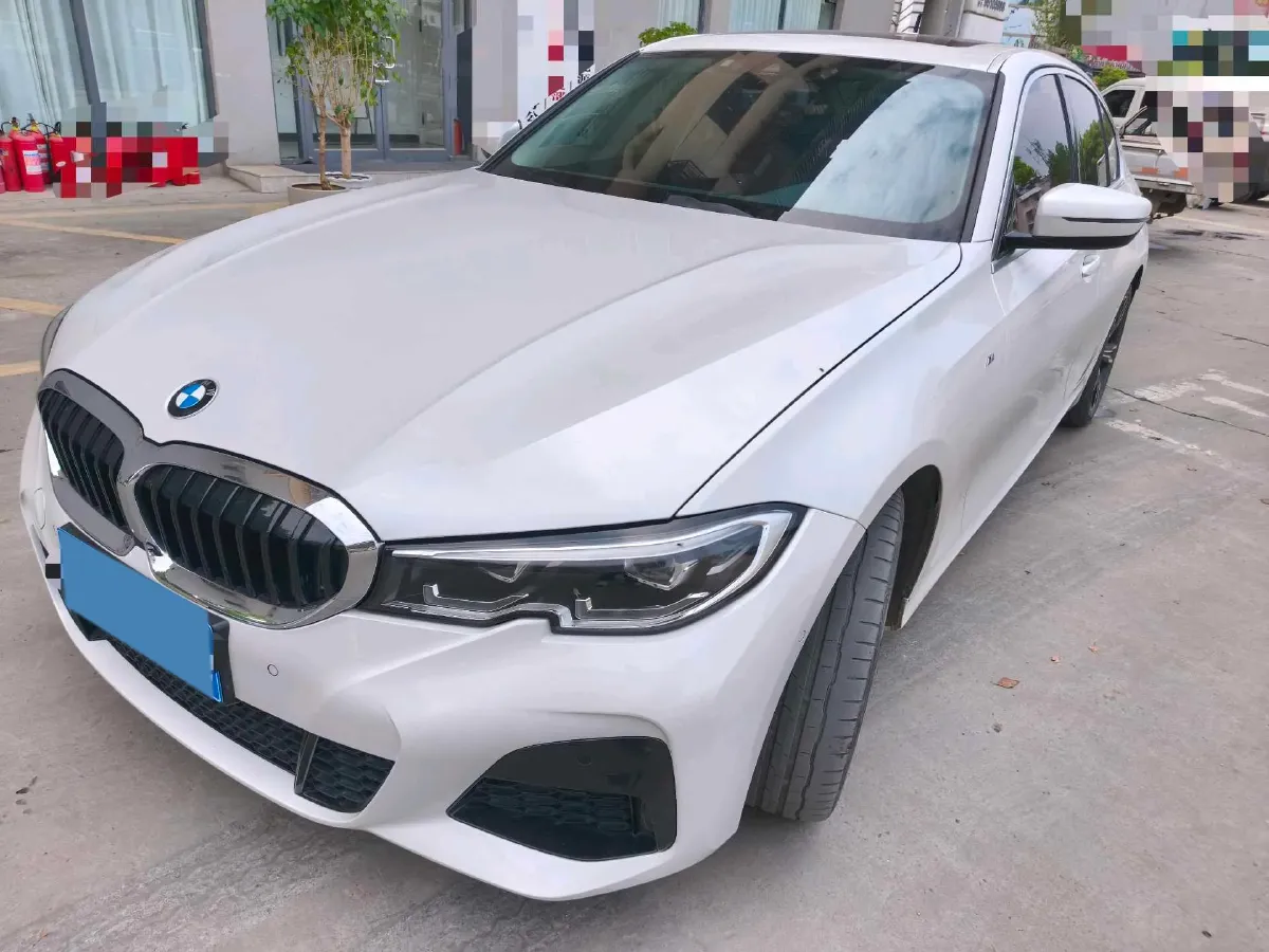 2022 BMW 3 Series 2.0T 184HP L4 8AT,autocango,china used car exporter,china ev exporter,chinese used car exporter,chinese used ev exporter