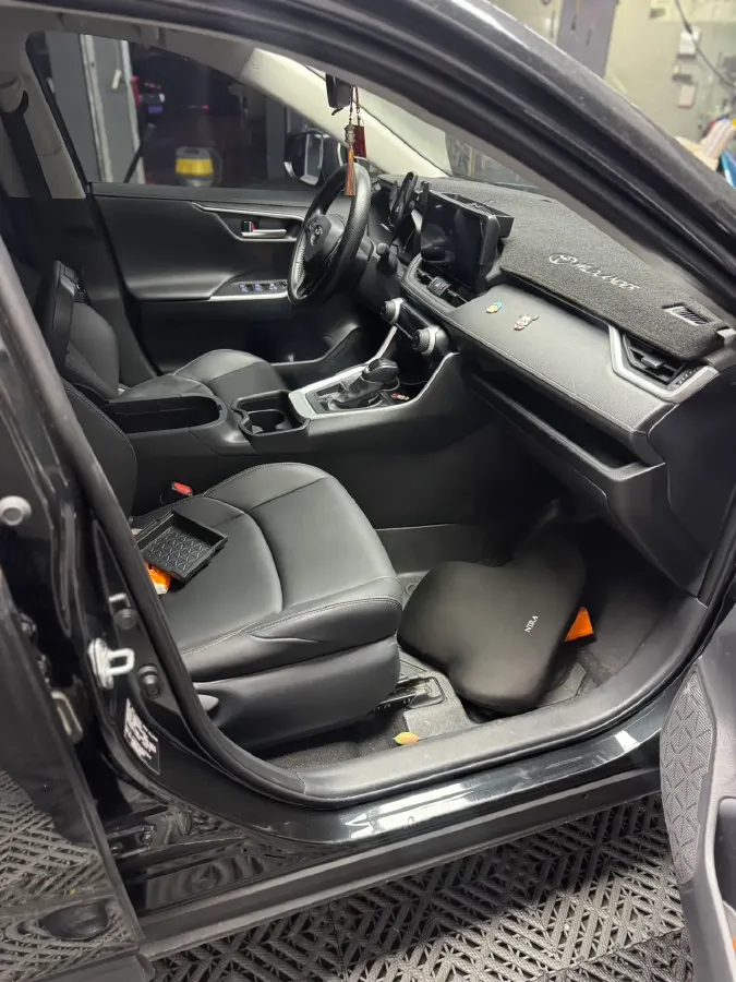 2024 Toyota Wildlander 2.0L 171HP L4 CVT,autocango,china used car exporter,china ev exporter,chinese used car exporter,chinese used ev exporter