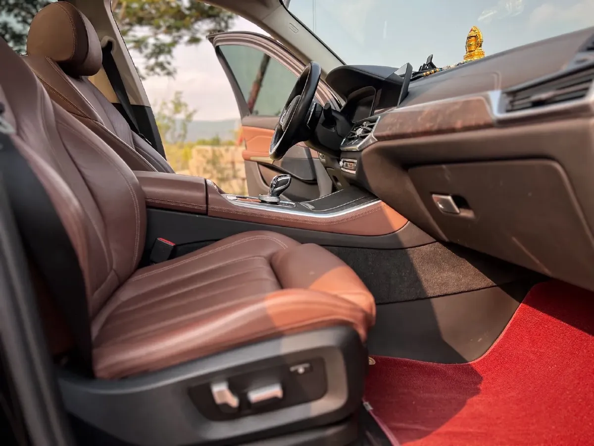 2019 BMW X5 3.0T 340HP L6 8AT,autocango,china used car exporter,china ev exporter,chinese used car exporter,chinese used ev exporter