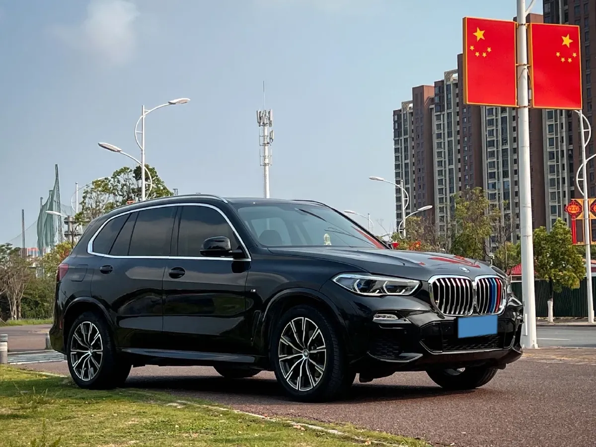 2019 BMW X5 3.0T 340HP L6 8AT,autocango,china used car exporter,china ev exporter,chinese used car exporter,chinese used ev exporter