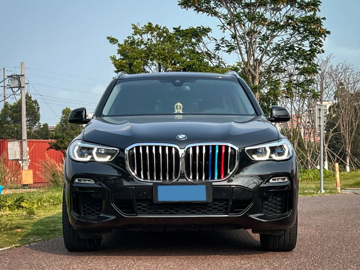 2019 BMW X5 3.0T 340HP L6 8AT,autocango,china used car exporter,china ev exporter,chinese used car exporter,chinese used ev exporter